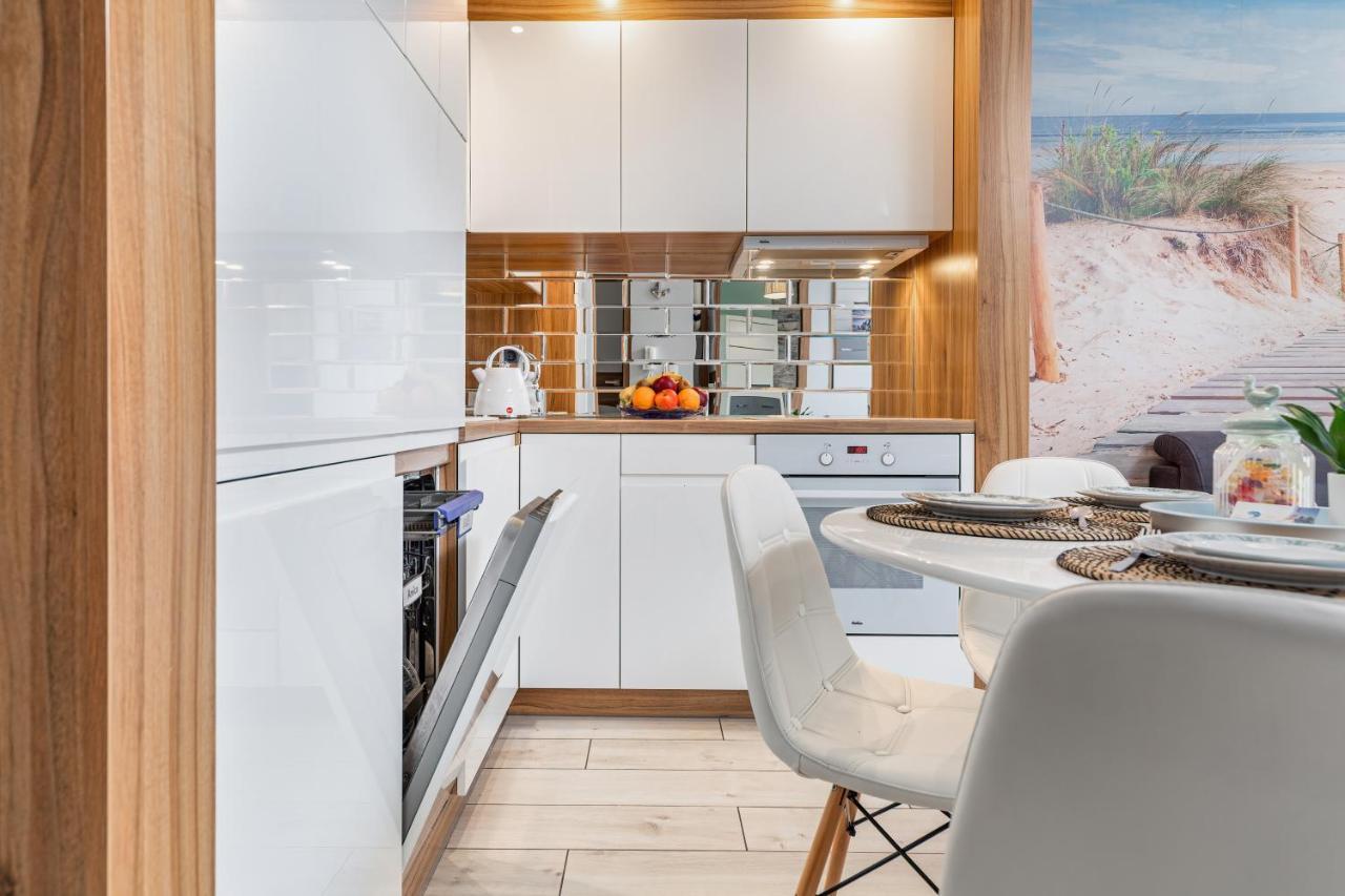 Premium Apartamenty Klifowa Rewal Eksteriør billede